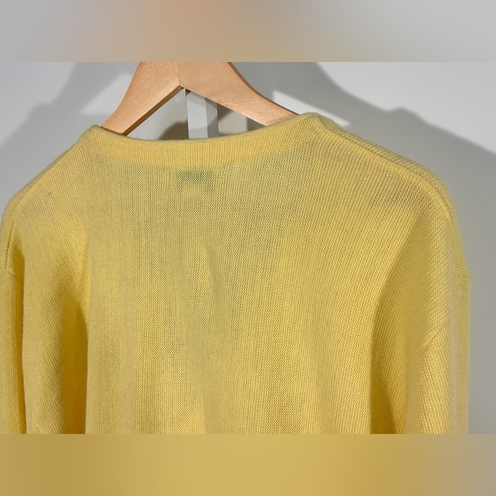 IZOD yellow cardigan XL – preppy crest knit, academia vintage, soft pastel - Picture 7 of 7